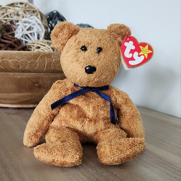 ๐งธ Ty Beanie Baby โFuzzโ the Brown Bear โ 1999 Retired, Excellent Condition - Picture 14 of 15